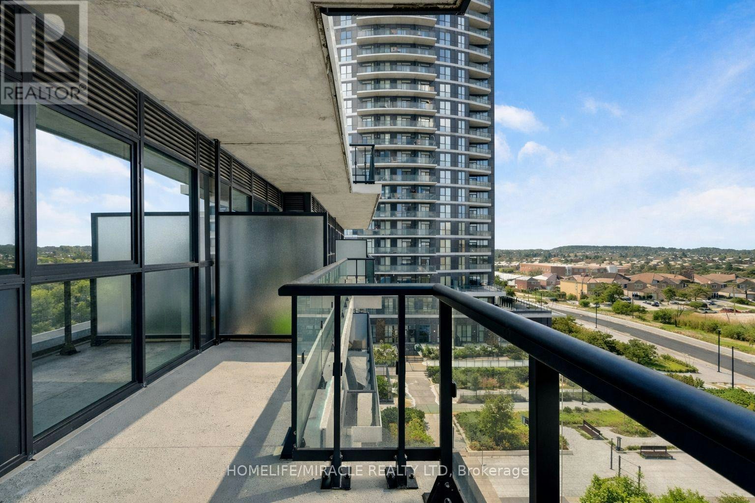 511-15 Watergarden Drive, Mississauga, ON, L5R 0H4 - 18