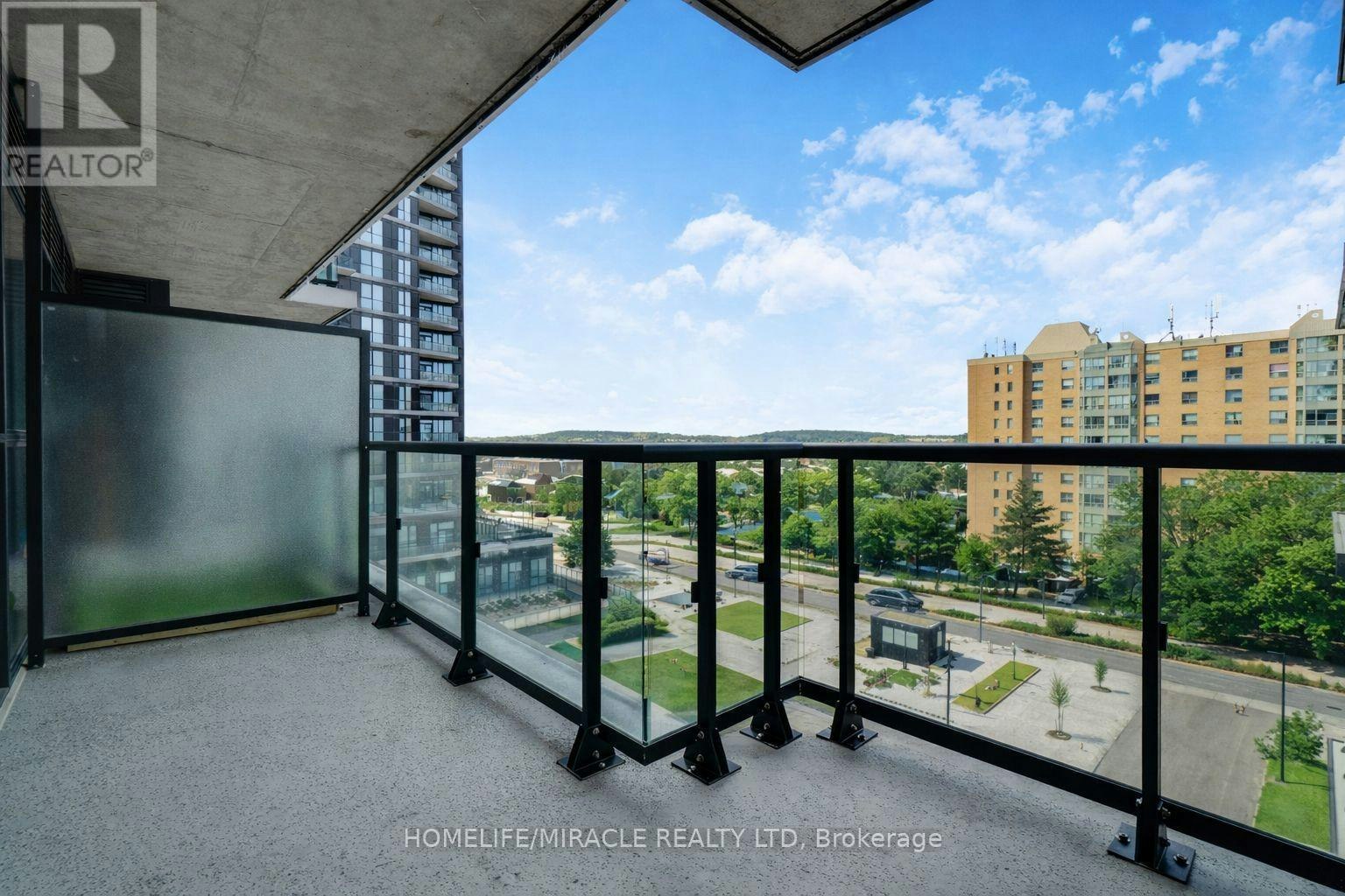 511-15 Watergarden Drive, Mississauga, ON, L5R 0H4 - 17