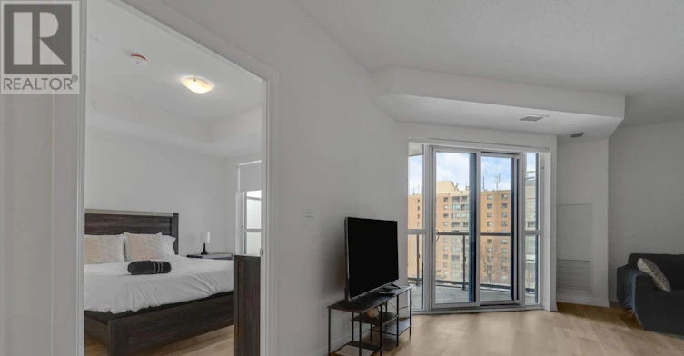 511-15 Watergarden Drive, Mississauga, ON, L5R 0H4 - 13