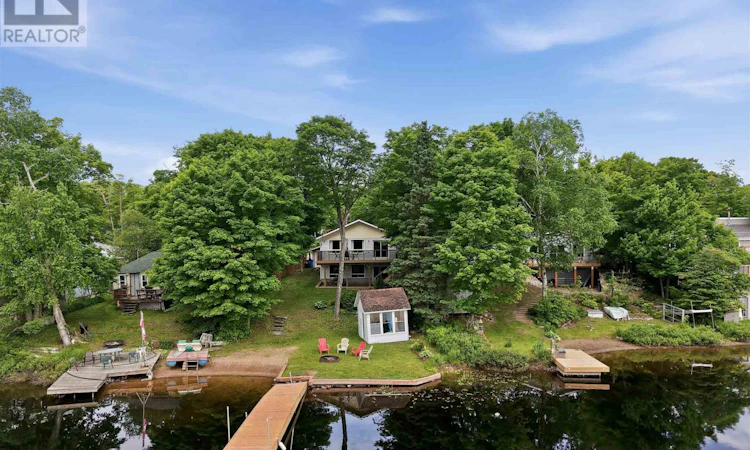 63 Heyden Lake Road