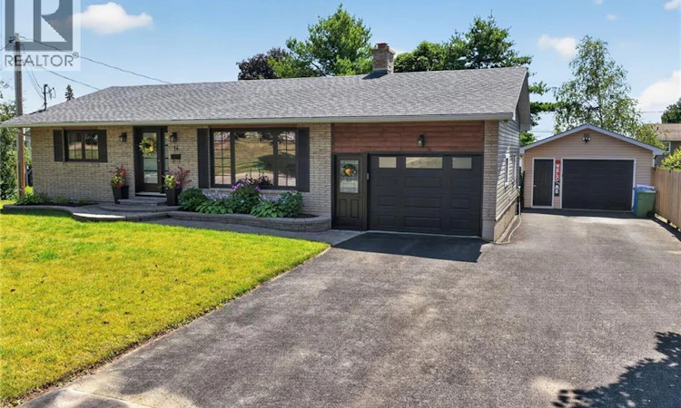 14 Cabot Drive