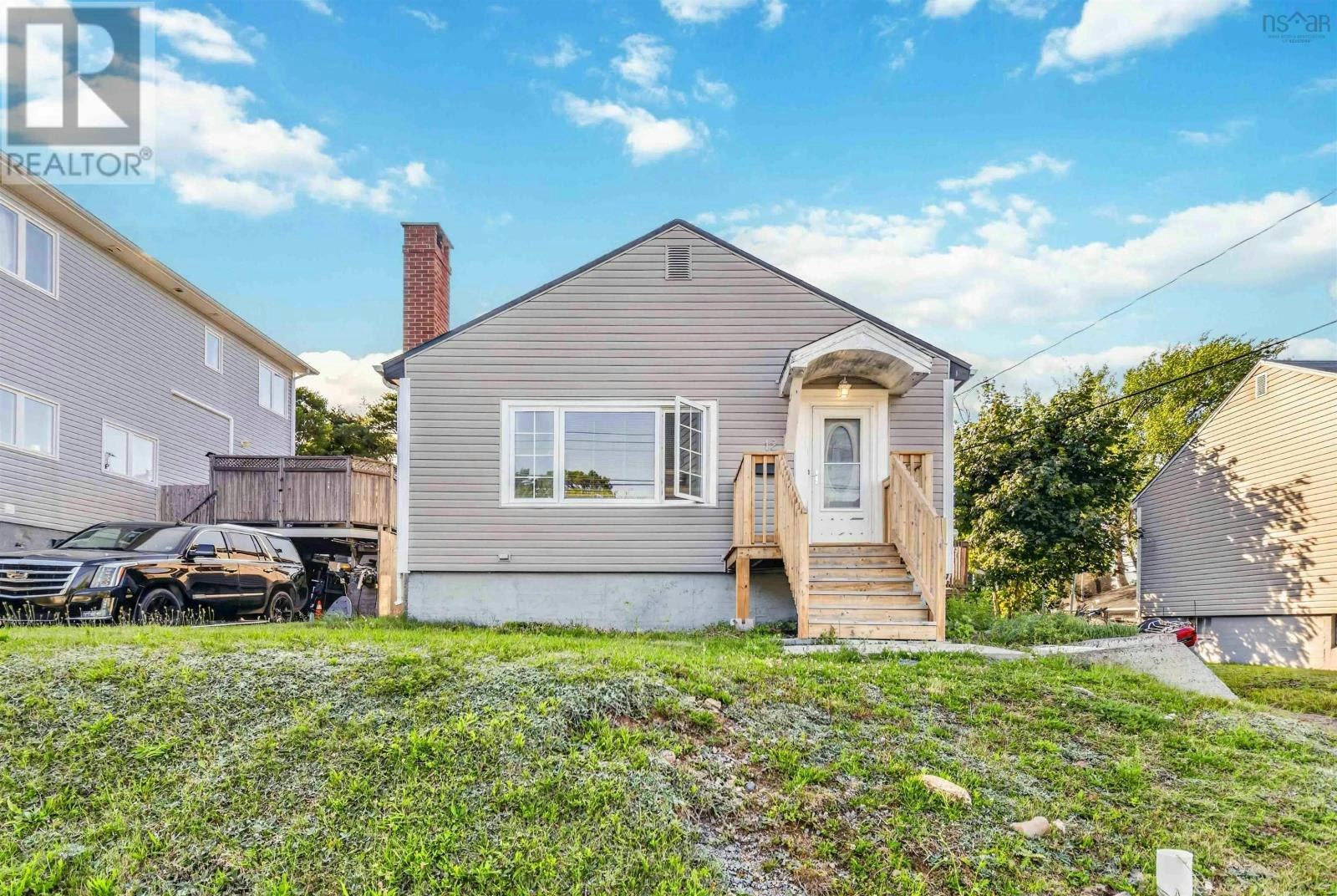 12 Auburn Avenue, Halifax, NS, B3R 1K4