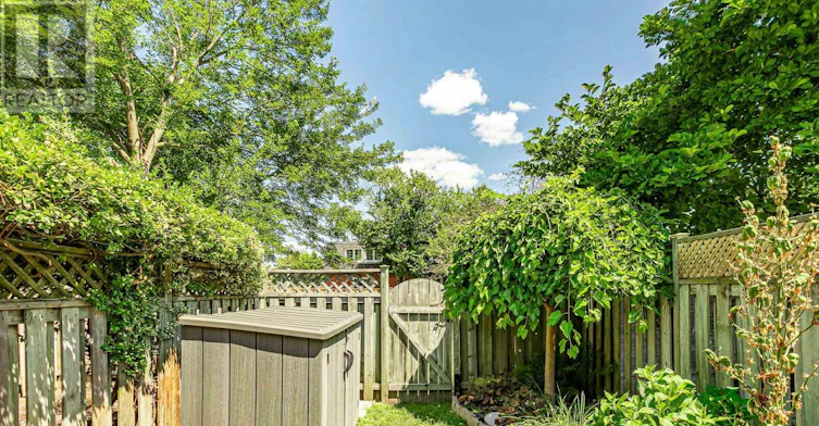 16 Homestead Crescent, London, ON, N6G 2E4 - 16