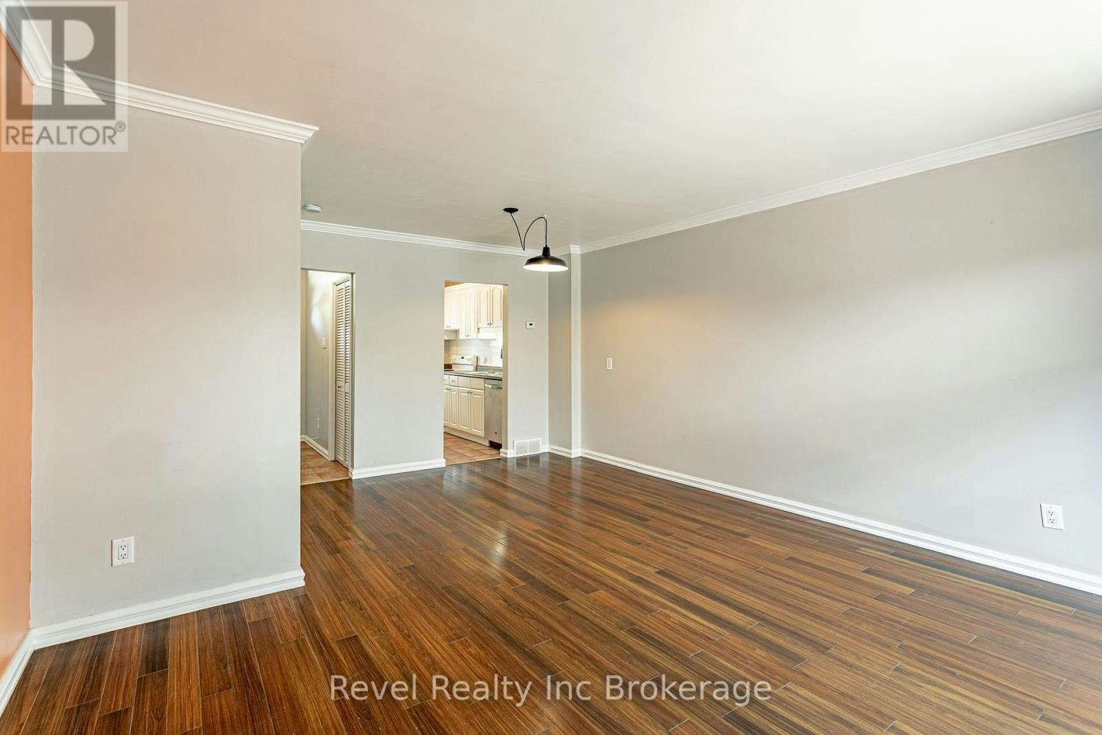 16 Homestead Crescent, London, ON, N6G 2E4 - 5