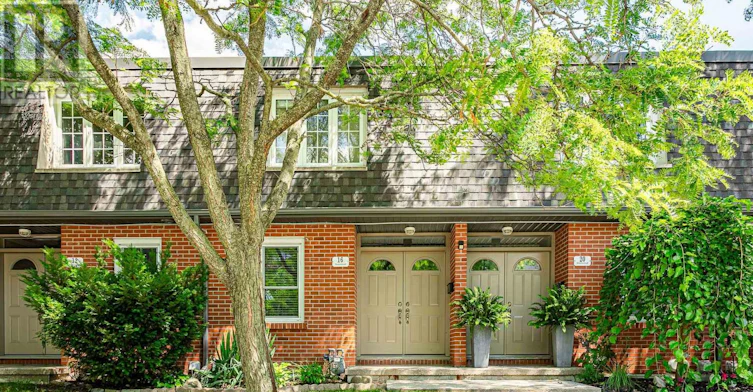 16 Homestead Crescent, London, ON, N6G 2E4