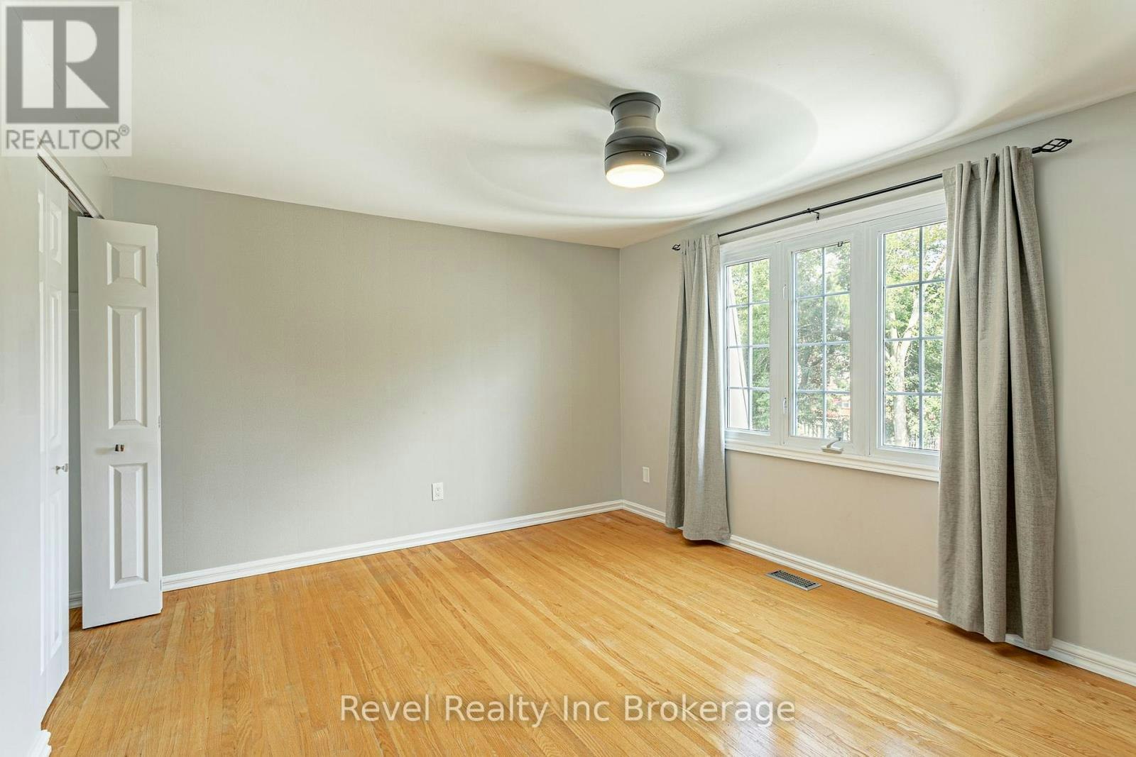 16 Homestead Crescent, London, ON, N6G 2E4 - 10