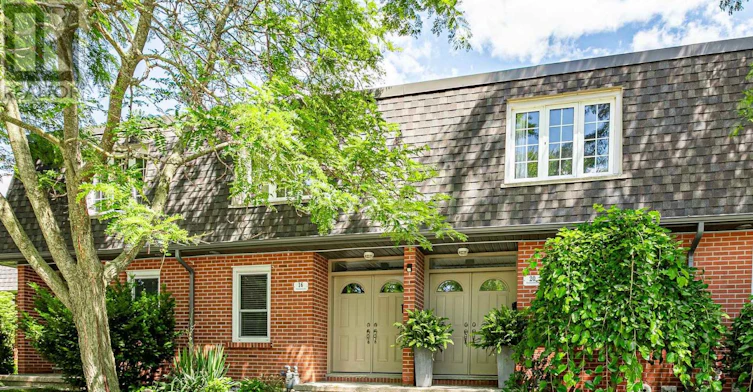 16 Homestead Crescent, London, ON, N6G 2E4 - 2
