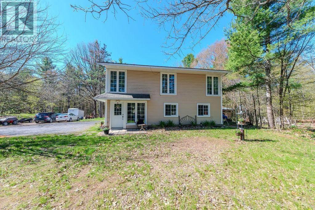 1839 Oak Flats Road, Central Frontenac, ON, K0H 1T0