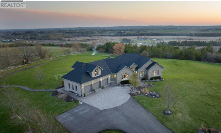 7472 Aked Road