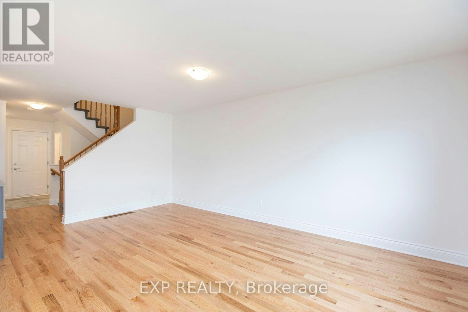 208 Dion Avenue, Clarence-Rockland, ON, K4K 0M3 - 11
