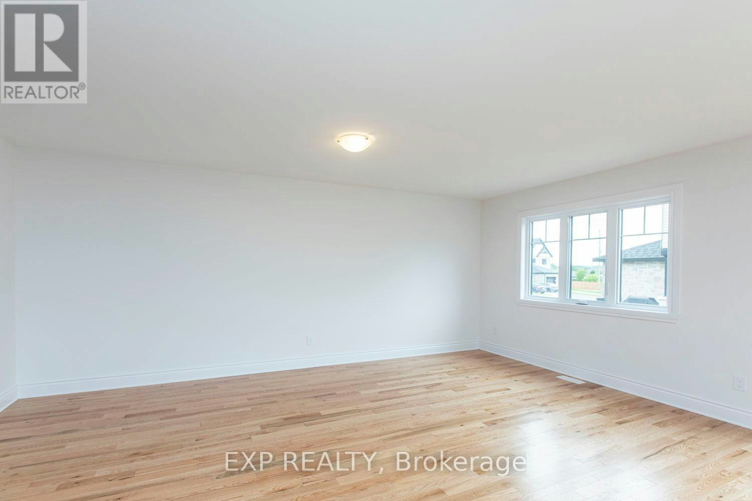 208 Dion Avenue, Clarence-Rockland, ON, K4K 0M3 - 9