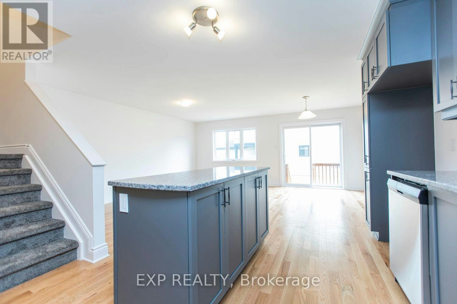 208 Dion Avenue, Clarence-Rockland, ON, K4K 0M3 - 17