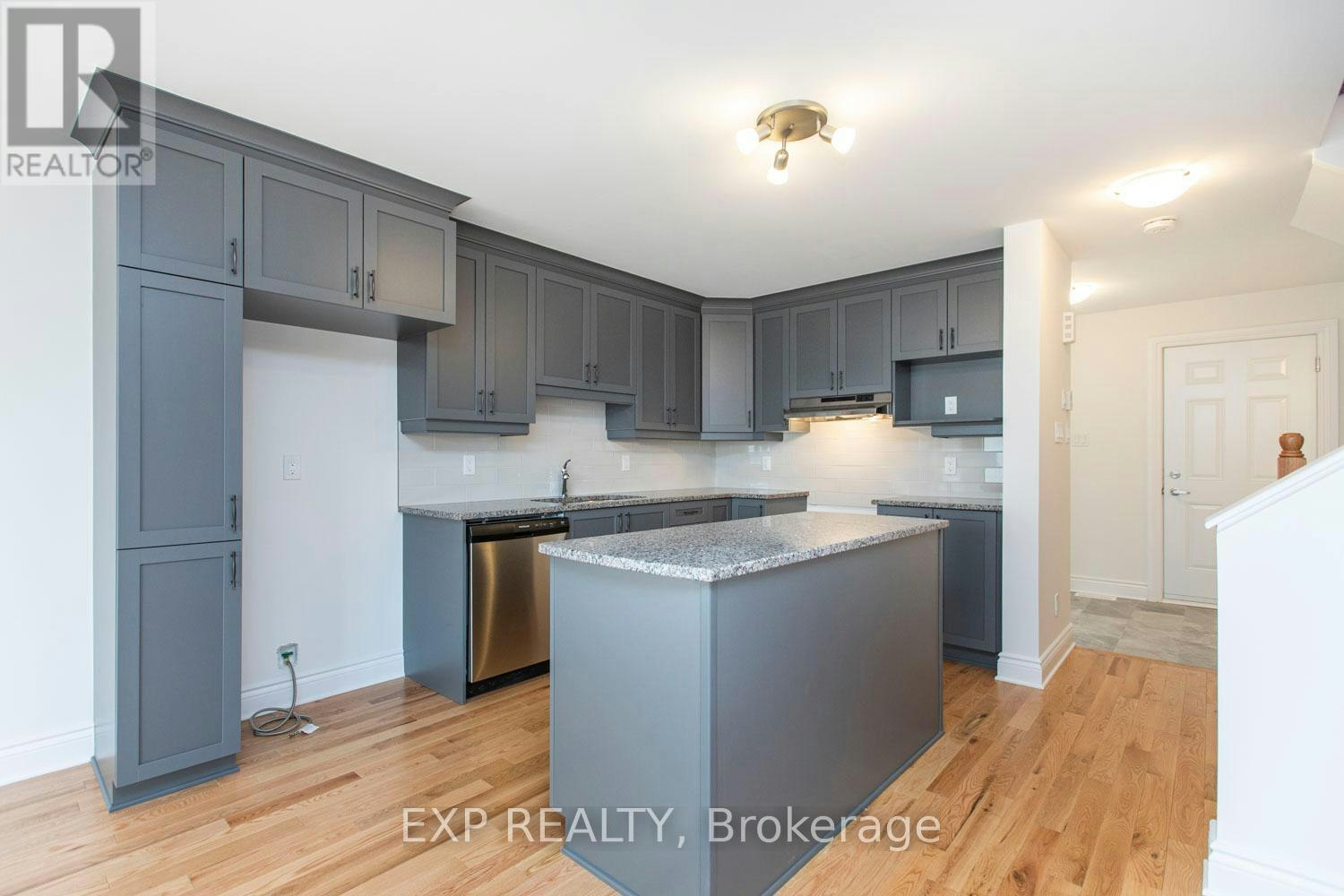 208 Dion Avenue, Clarence-Rockland, ON, K4K 0M3 - 13