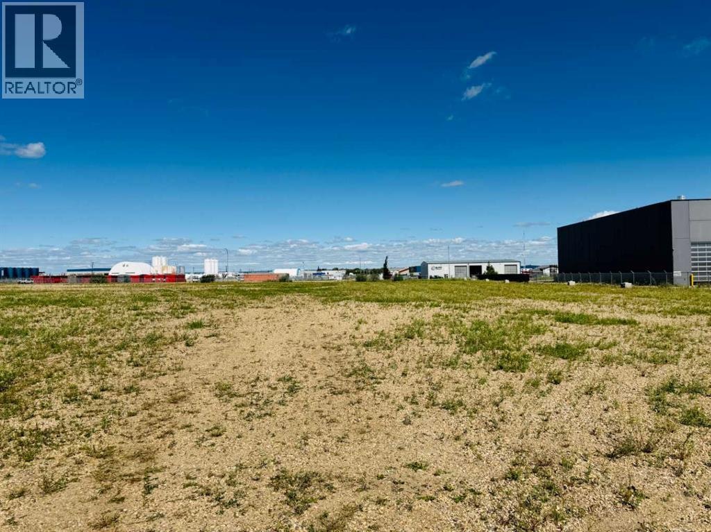 9101 150 Avenue, County of Grande Prairie, AB, T8V 2N9 - 4