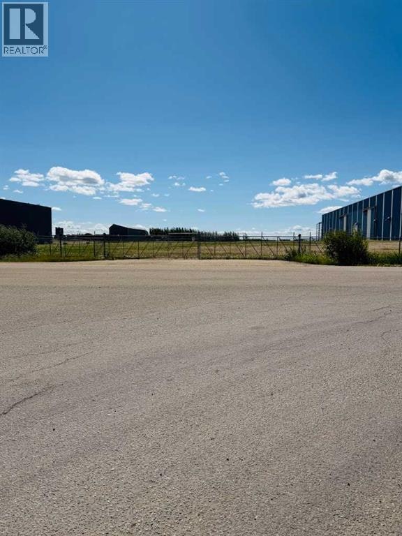 9101 150 Avenue, County of Grande Prairie, AB, T8V 2N9 - 2
