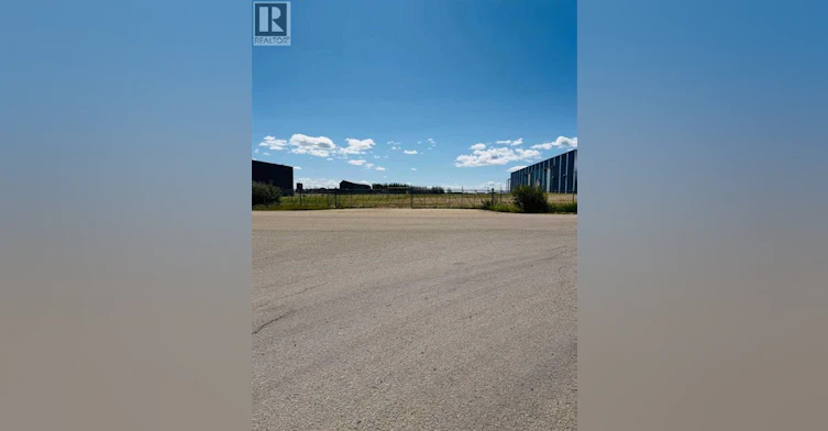 9101 150 Avenue, County of Grande Prairie, AB, T8V 2N9 - 2