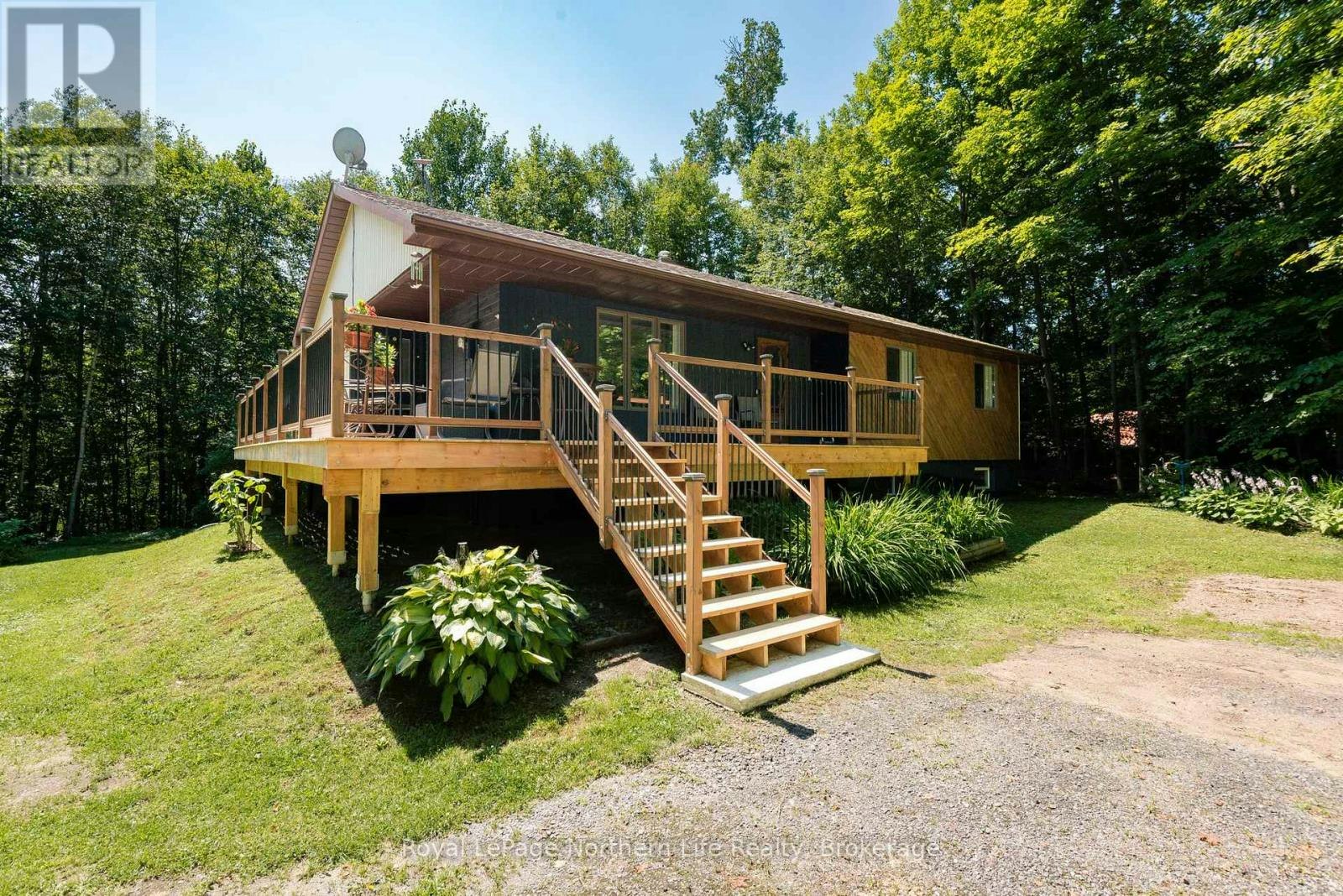 106 Lakeview Court, Bonfield, ON, P0H 1E0