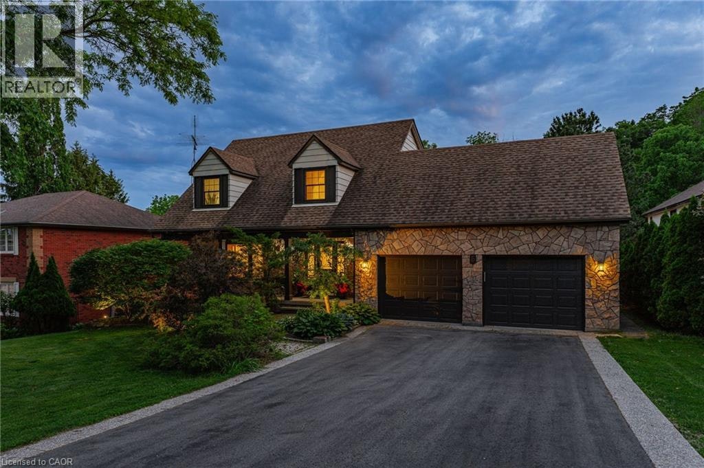 5 Mays Crescent, Hamilton, ON, L8B 0G4