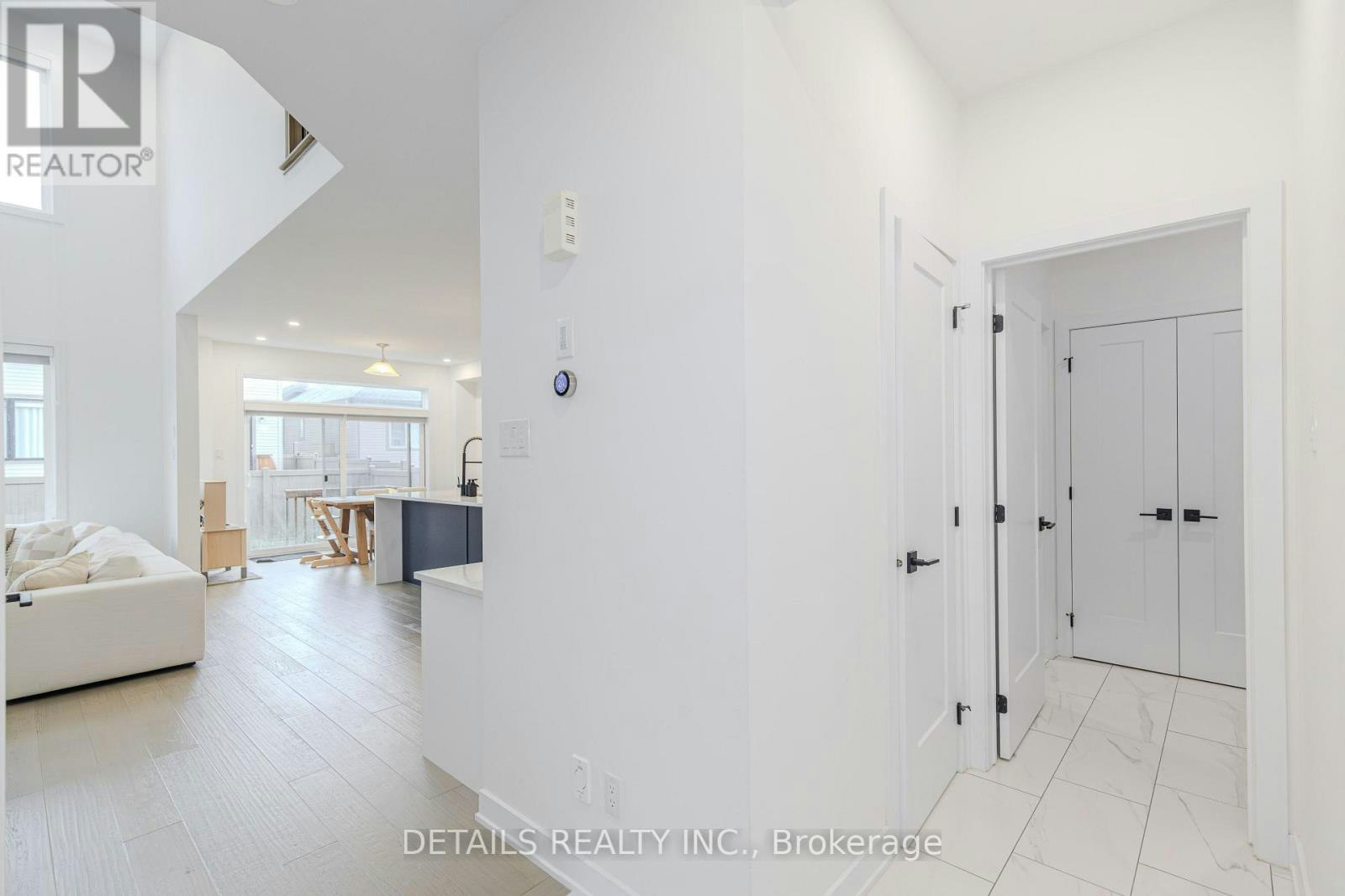 67 Viceroy Mews, Ottawa, ON, K1X 0J5 - 3