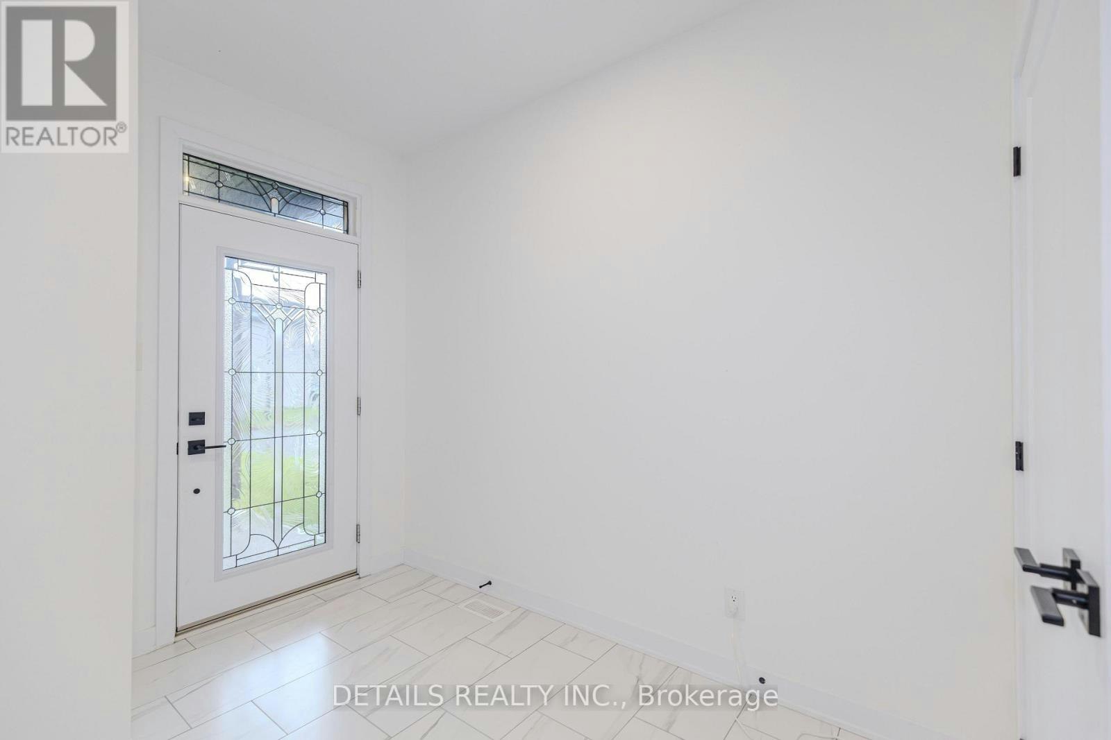 67 Viceroy Mews, Ottawa, ON, K1X 0J5 - 2