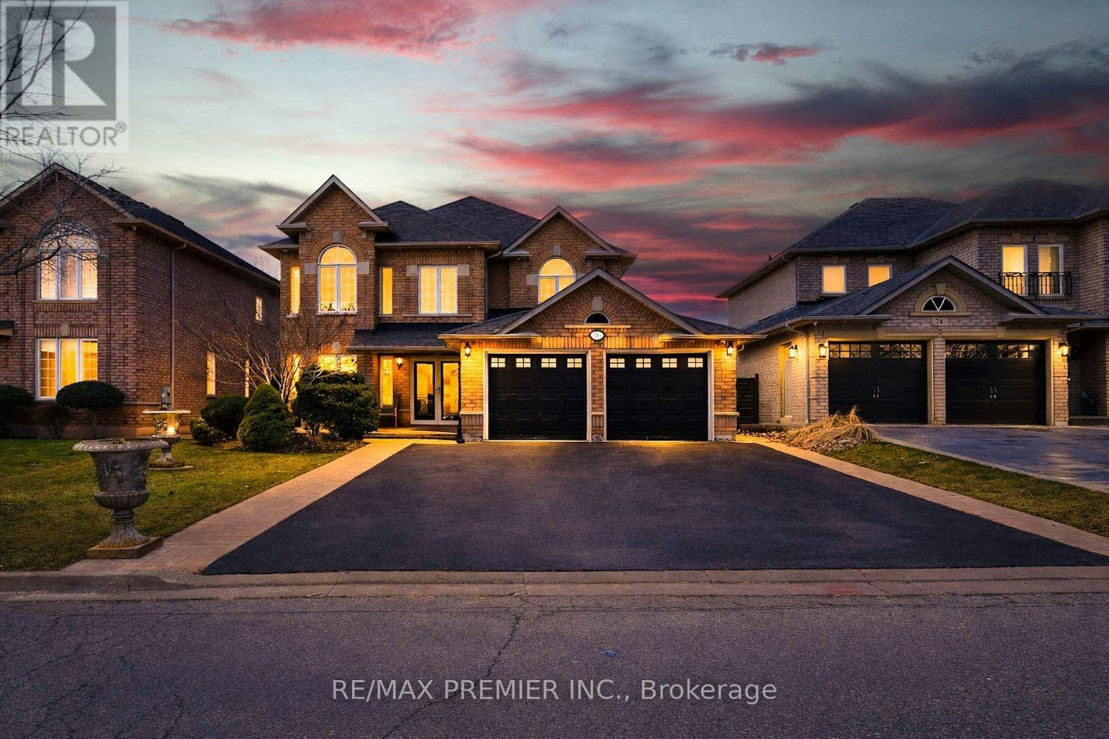 UPPER-16 St Michele Place, Vaughan, ON, L4H 1H3