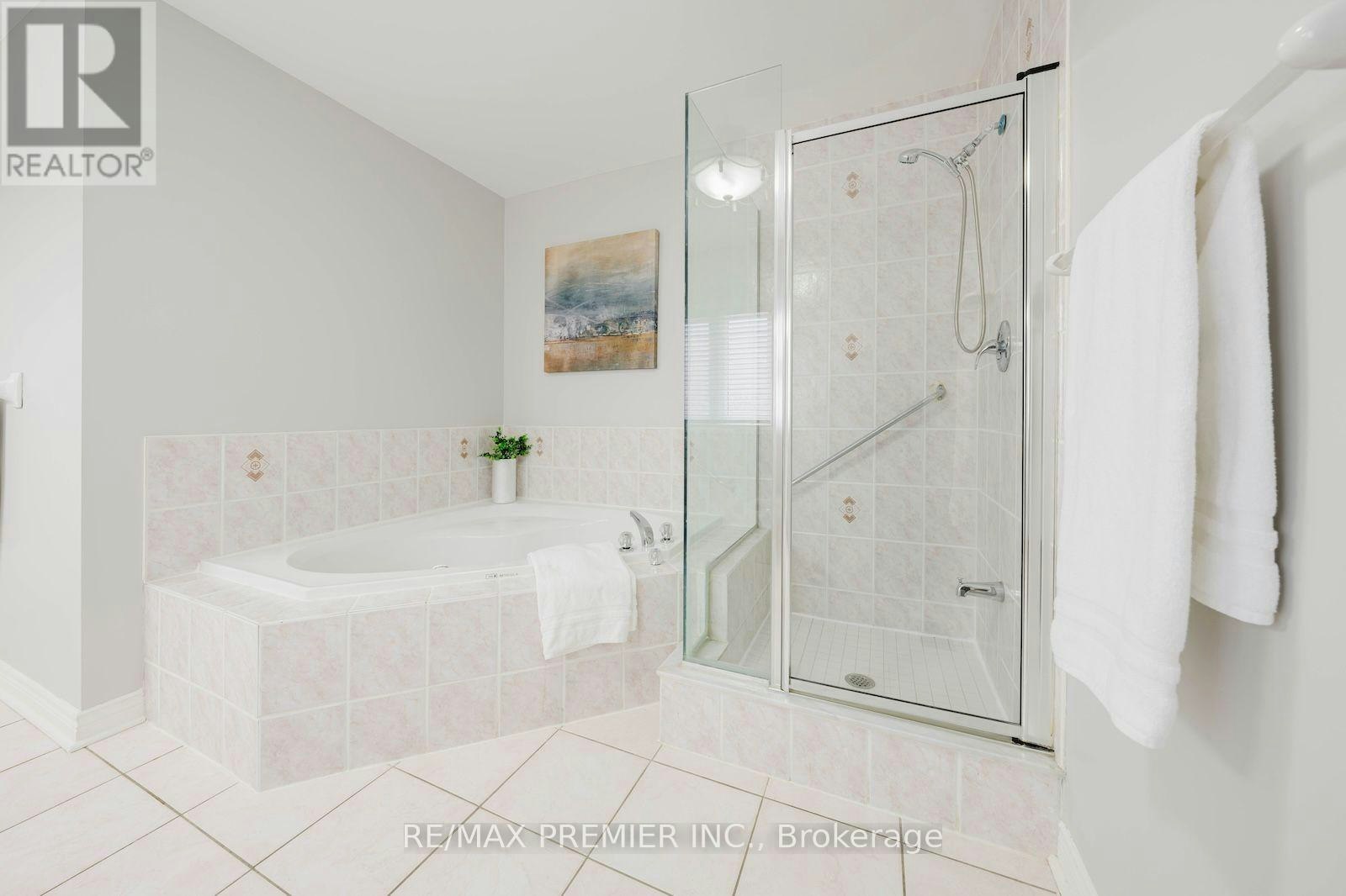 16 St Michele Place, Vaughan, ON, L4H 1H3 - 9