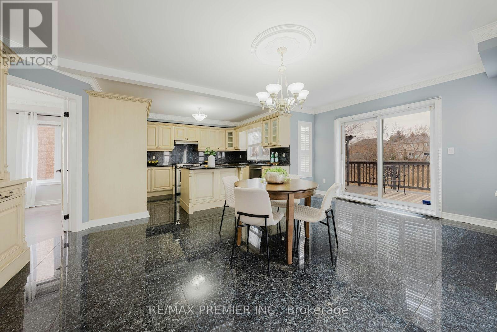 16 St Michele Place, Vaughan, ON, L4H 1H3 - 3