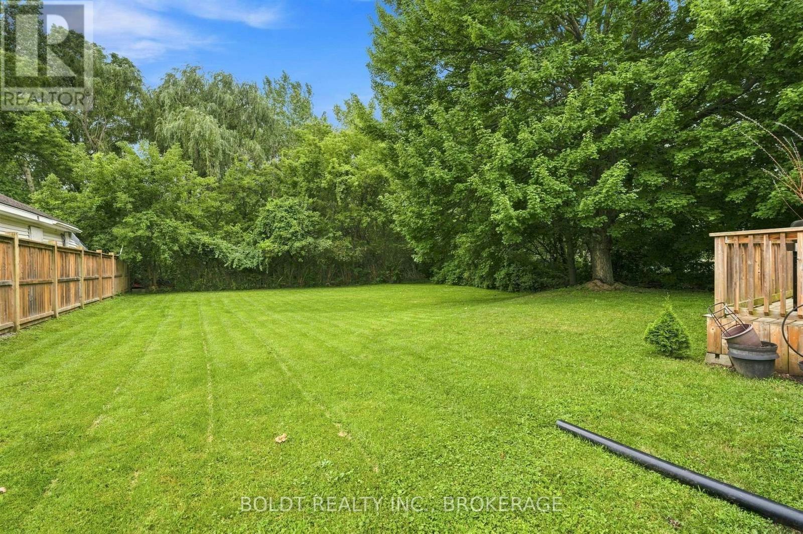 8166 Thorold Stone (Main Road, Niagara Falls, ON, L2H 1A6 - 15