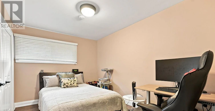 8166 Thorold Stone (Main Road, Niagara Falls, ON, L2H 1A6 - 14