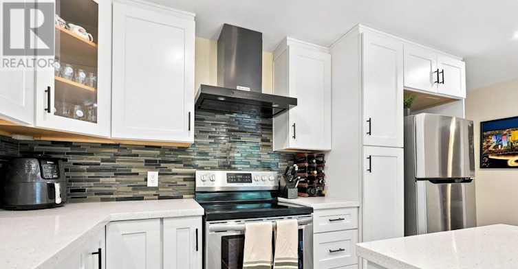 8166 Thorold Stone (Main Road, Niagara Falls, ON, L2H 1A6 - 9
