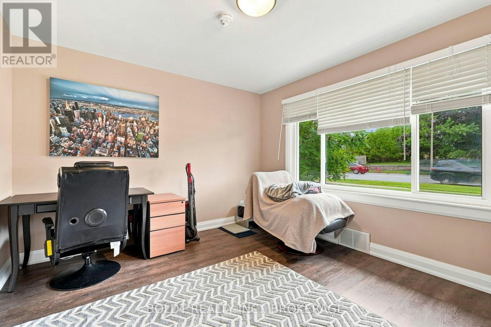 8166 Thorold Stone (Main Road, Niagara Falls, ON, L2H 1A6 - 12