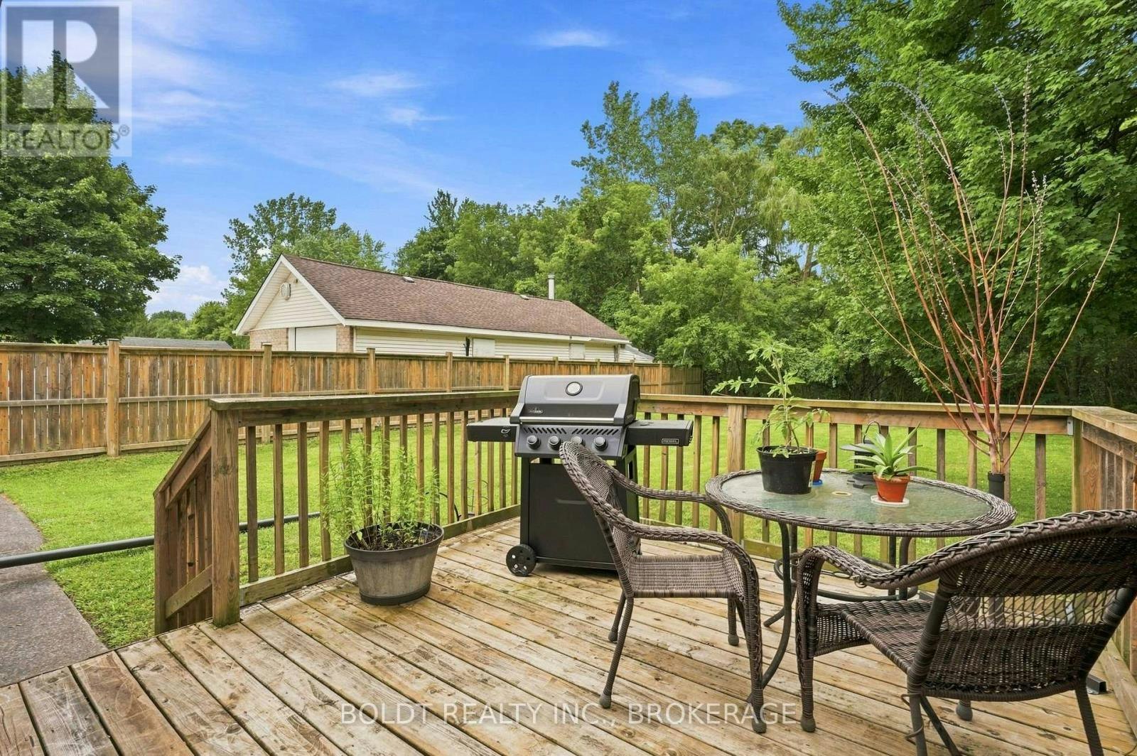 8166 Thorold Stone (Main Road, Niagara Falls, ON, L2H 1A6 - 17