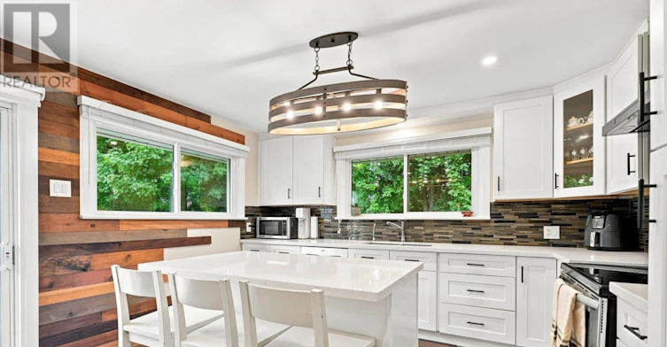 8166 Thorold Stone (Main Road, Niagara Falls, ON, L2H 1A6 - 6