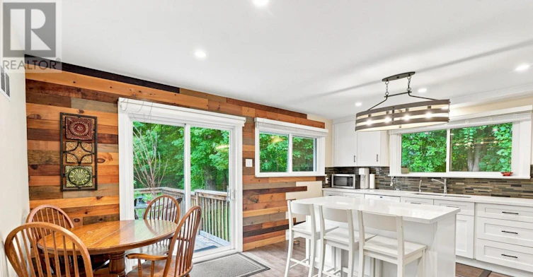 8166 Thorold Stone (Main Road, Niagara Falls, ON, L2H 1A6 - 10