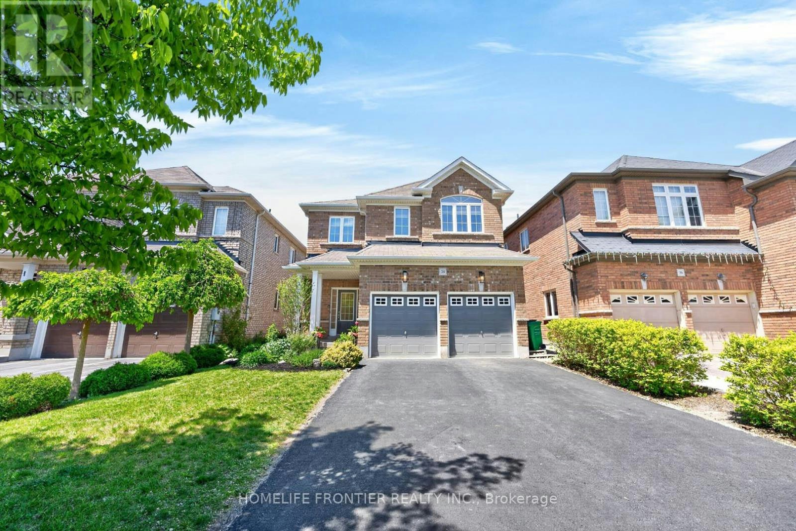 38 Templeton Court, Brampton, ON, L6P 3B2