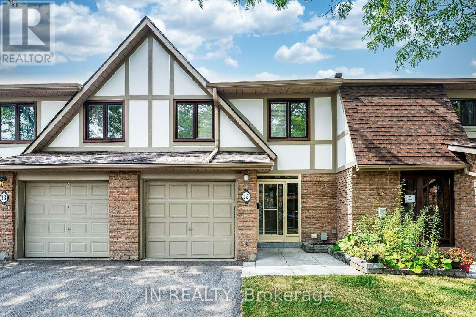 15 Gatwick Lane, Brampton, ON, L6S 2E4