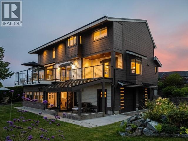 3436 Cariboo Avenue, Powell River, BC, V8A 5H3
