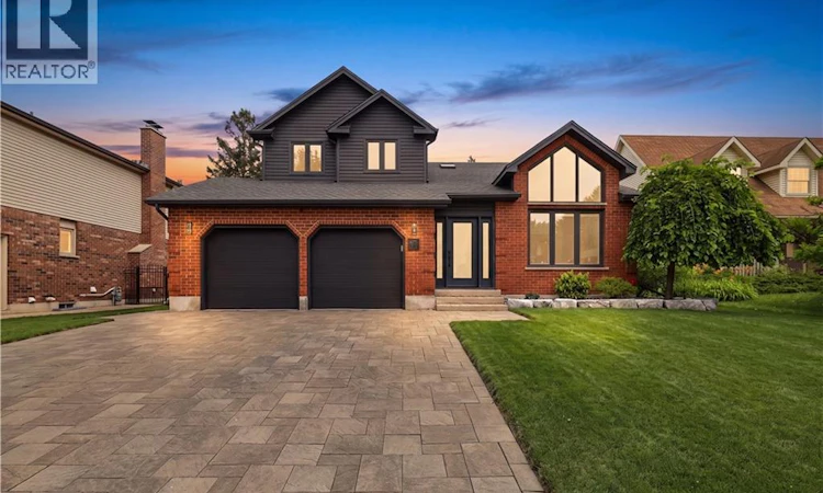 10 Rolling Acres Drive