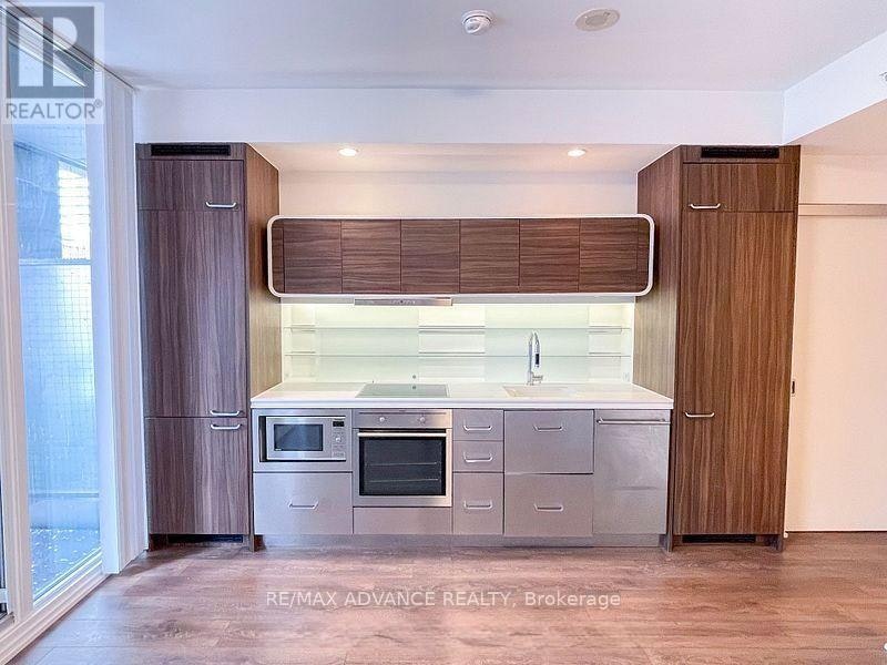 503-45 Charles Street E, Toronto, ON, M4Y 1S2 - 3