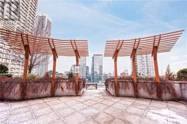 2001-1121 Bay Street, Toronto, ON, M5S 3L9 - 16