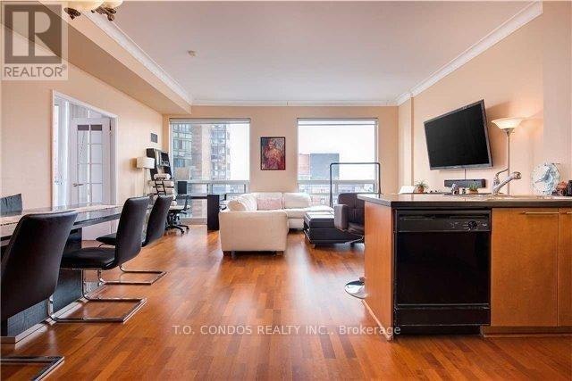 2001-1121 Bay Street, Toronto, ON, M5S 3L9 - 2