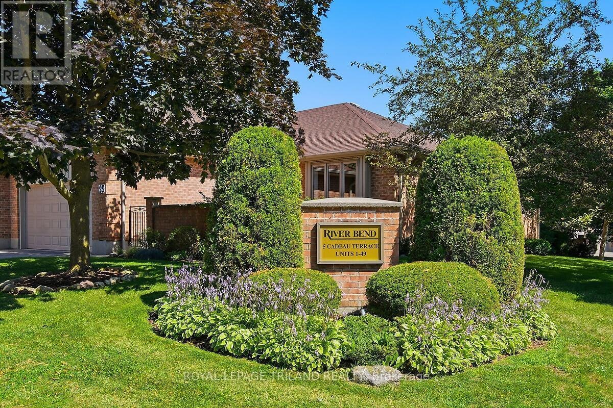25-5 Cadeau Terrace, London, ON, N6K 4H1
