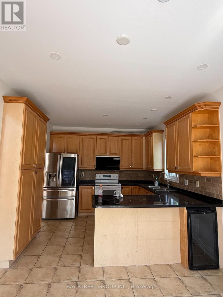 39 Emery Hill Boulevard, Markham, ON, L6C 2W7 - 8
