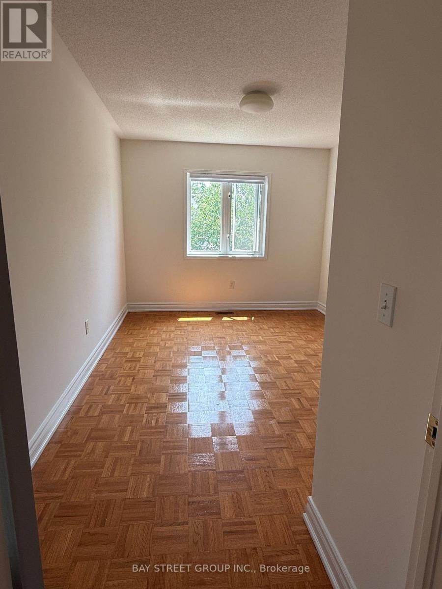 39 Emery Hill Boulevard, Markham, ON, L6C 2W7 - 12