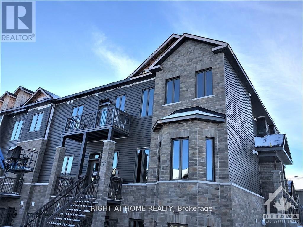 G-735 Dearborn Private, Ottawa, ON, K1T 0W3