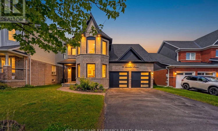 16 Snowden Avenue