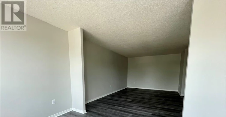 4-135 Baseline Road, London, ON, N6J 4W4 - 9
