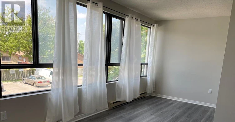 4-135 Baseline Road, London, ON, N6J 4W4 - 11
