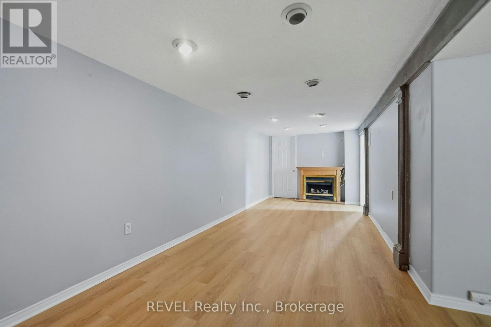 7962 Booth Street, Niagara Falls, ON, L2H 1E8 - 19