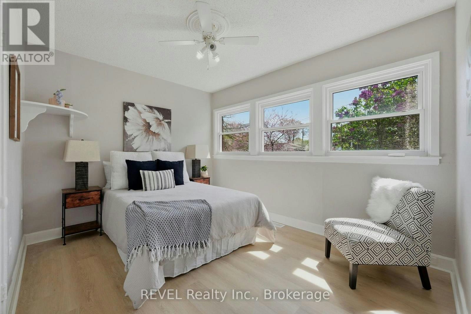 7962 Booth Street, Niagara Falls, ON, L2H 1E8 - 14